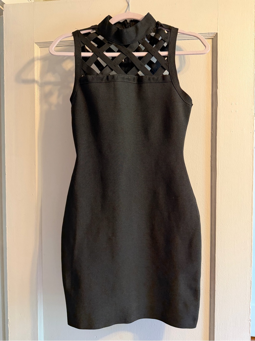Missguided Black Sleeveless Cutout Mock-Neck Dress